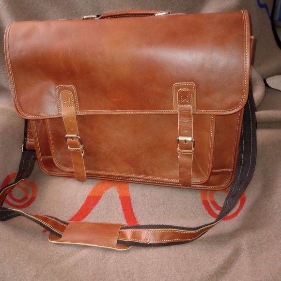 Leather briefcase computer bag 18x14x4 inches - Picture 5 of 7